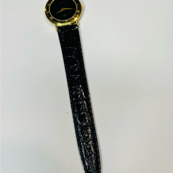 Gucci Vintage Authentic Gold Plated 3000L Genuine Leather Swiss Quartz Watch main image 6